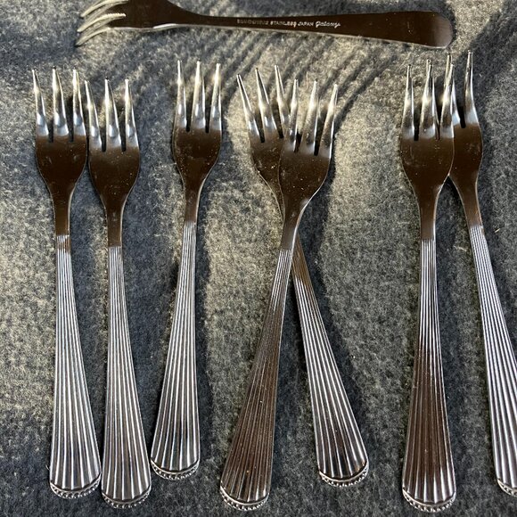 10 GUC Vintage Brand Ware GALAXY Seafood Cocktail Forks Stainless Japan 5.5” - Picture 3 of 3
